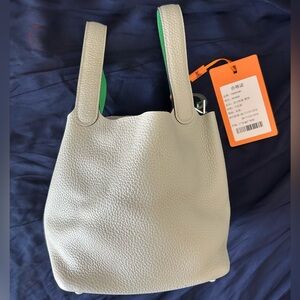 Elegant Cream Leather Bucket Bag New With Tag